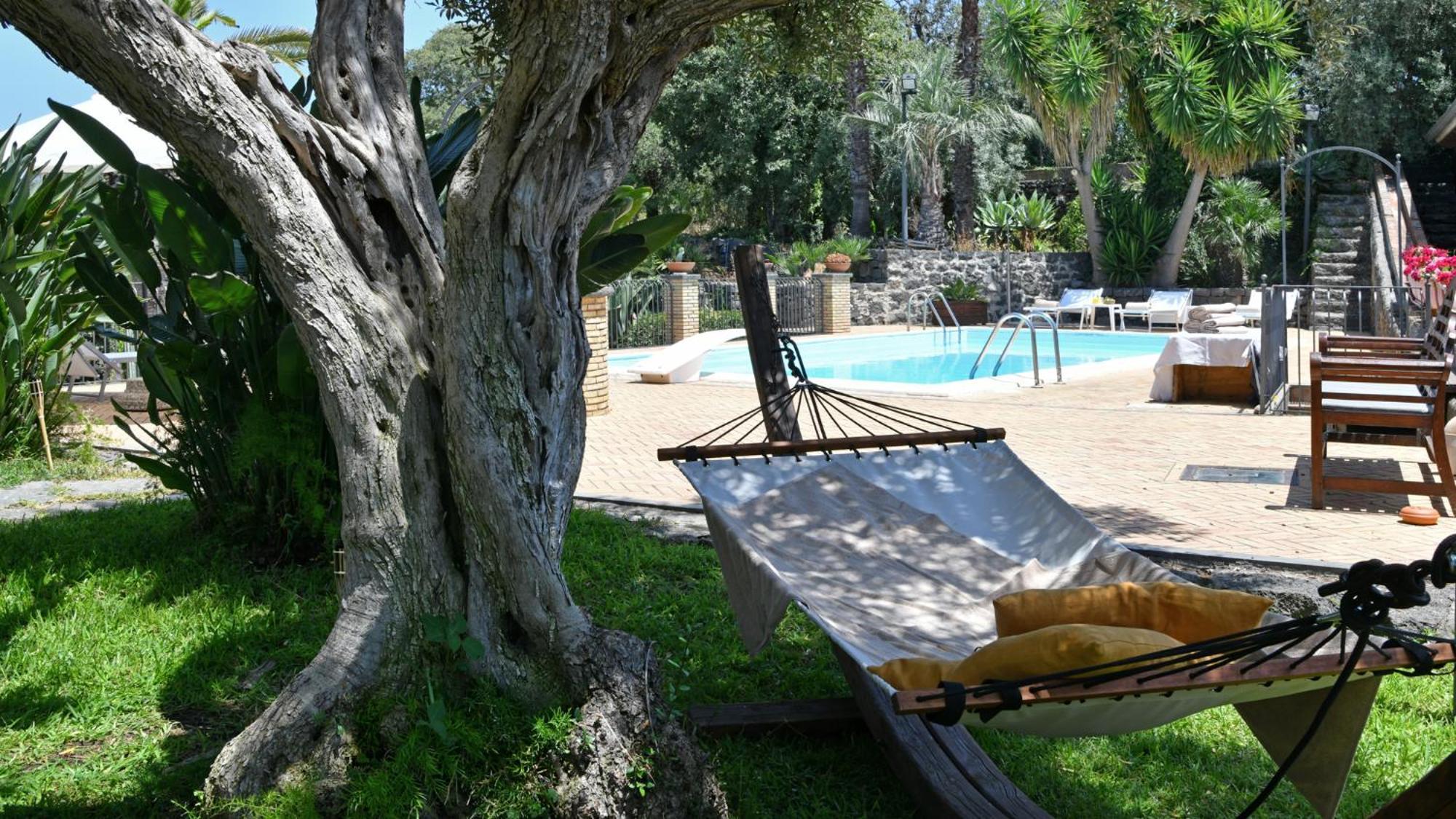 Villa Biddizza Ачиреале Экстерьер фото